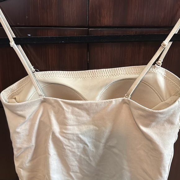 Uniqlo Women AIRism cropped bra tube top - Picture 5 of 5